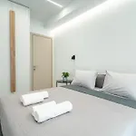 Apartamento Avenuecentral Familyboutique Msliving