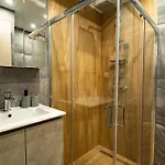 Apartamento Avenuecentral Familyboutique Msliving