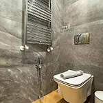 Apartamento Avenuecentral Familyboutique Msliving