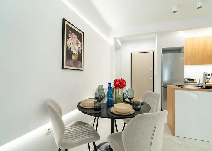 Apartamento Avenuecentral Familyboutique Msliving