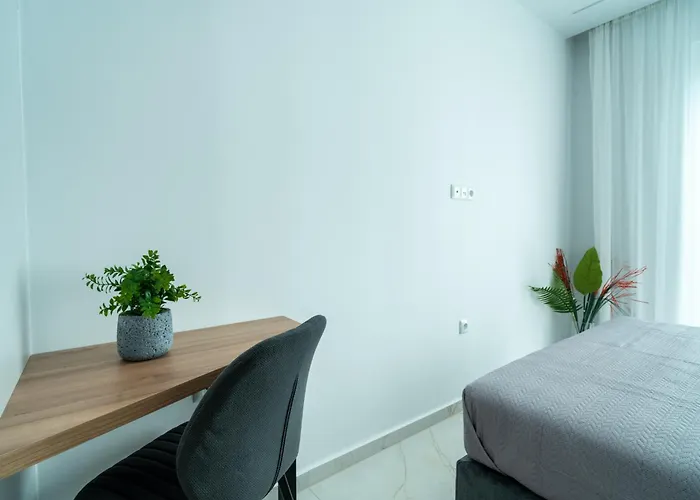 Apartamento Avenuecentral Familyboutique Msliving *
