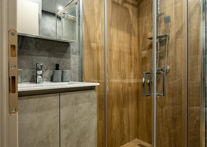 Avenuecentral Familyboutique Msliving * Tesalónica