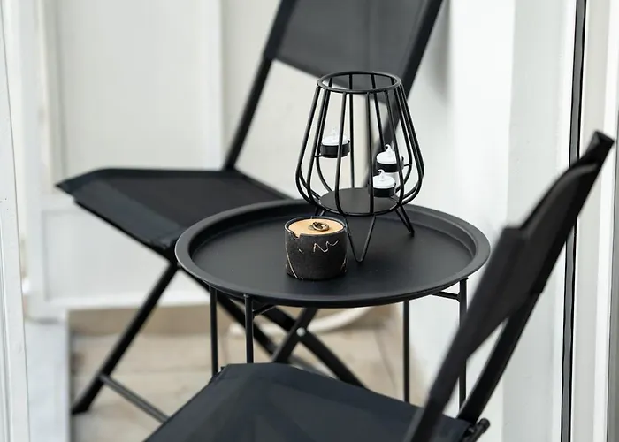 Apartamento Avenuecentral Familyboutique Msliving *